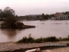 Enchente de 1983, ao fundo a Ponte Rodrigo Ajace