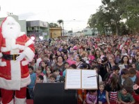 Papai Noel chega em Rio Negro nesta sexta-feira