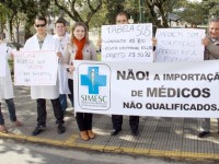 Médicos riomafrenses realizaram manifesto em prol da Saúde Pública