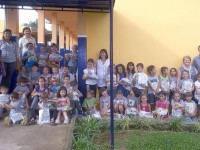 Educação distribui kits nas unidades escolares municipais de Rio Negro